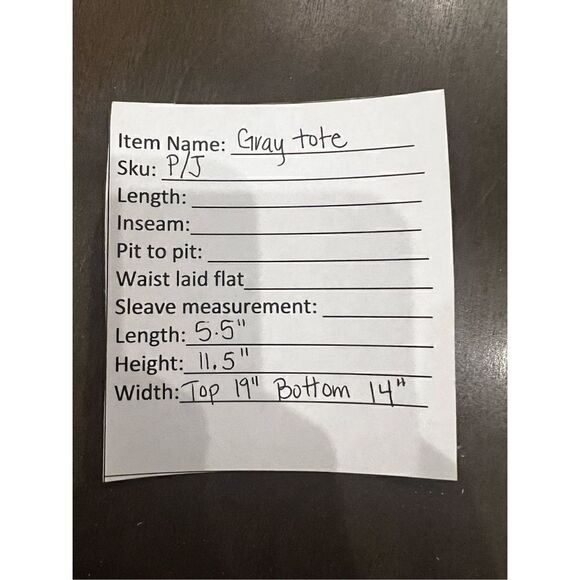 Gray tote with pebbled leather look - Picture 9 of 9